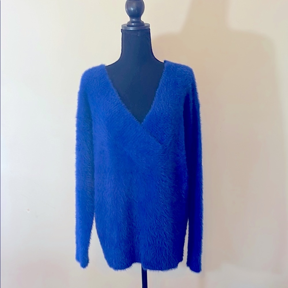 A New Day Size L Indigo Blue Angel Hair Fuzzy Soft Sweater Women V Neck